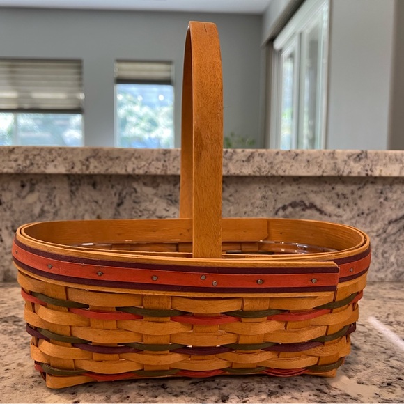 1997 Longaberger Large Easter Basket with protector - Picture 3 of 8